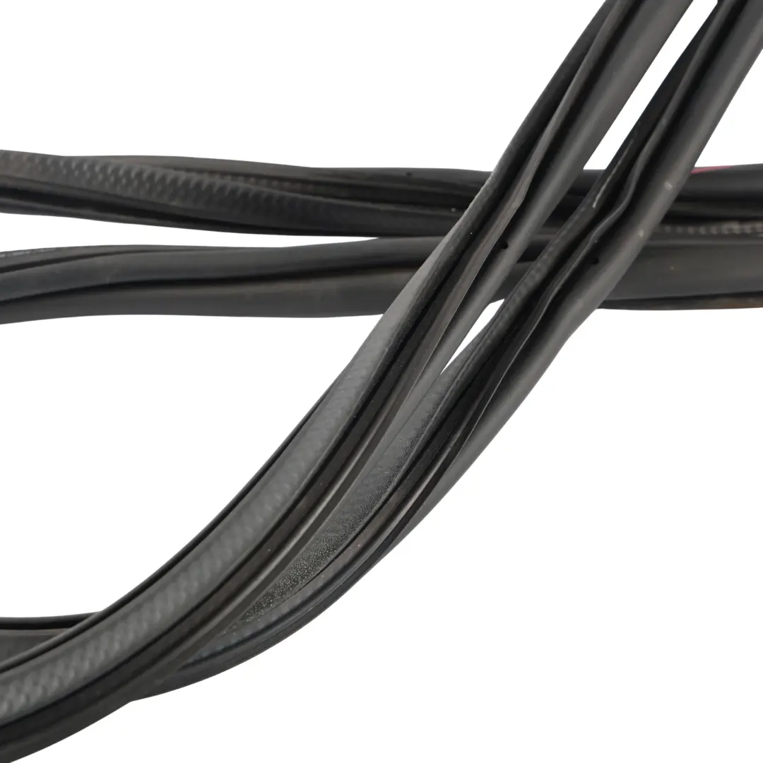 Mk3 Door Inner Seal Rubber Gasket Front Right O/S to Skoda Octavia with Part number 5E0867366E Skoda Octavia Mk3 Door Inner Seal Rubber Gasket Front Right O/S - SKU 5E0867366E - Part number 5E0867366E