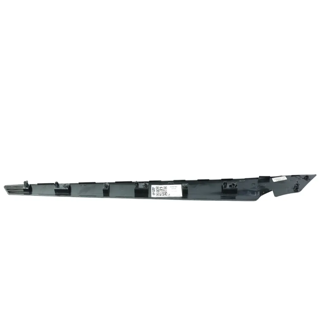 Skoda Octavia Mk3 Listwa Drzwi Przednich Prawa Czarna - SKU 5E0867460 - Numer Części 5E0867460