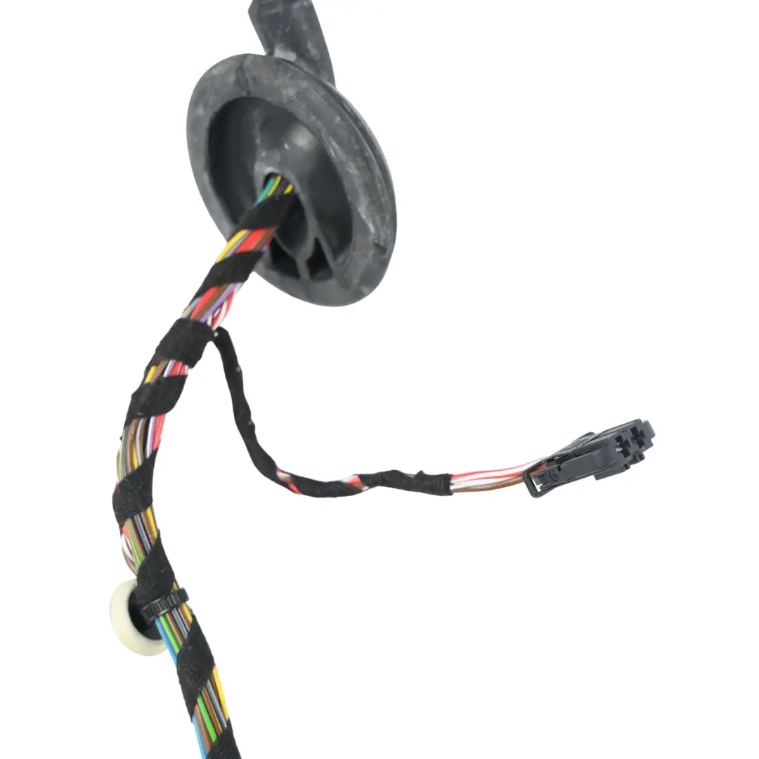 MK3 Door Wiring Loom Harness Cable Wire Rear Left N/S to Skoda Octavia with Part number 5E0971693D Skoda Octavia MK3 Door Wiring Loom Harness Cable Wire Rear Left N/S - SKU 5E0971693D - Part number 5E0971693D