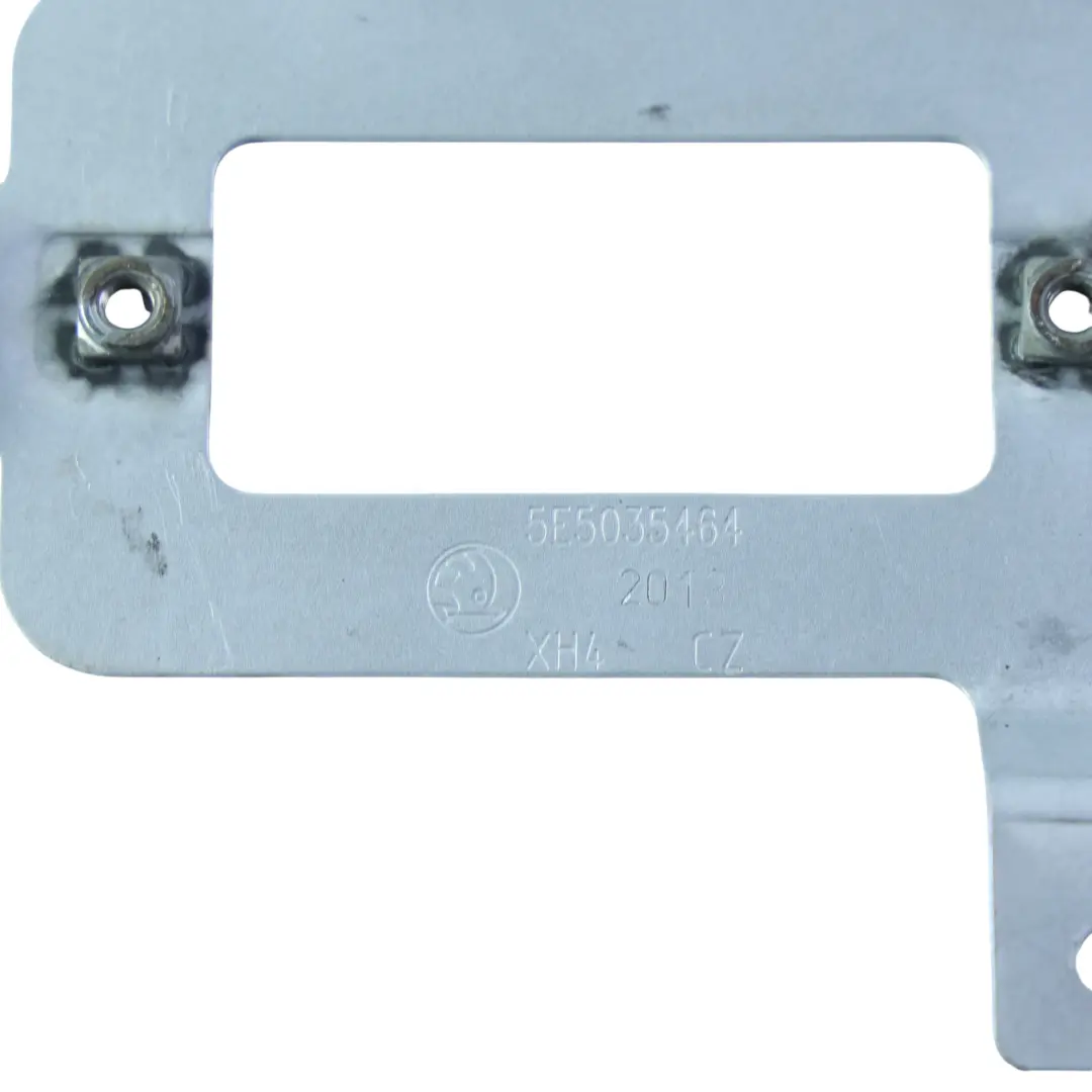 MK3 Supporto Staffa Amplificatore Antenna per Skoda Octavia con numero di parte 5E5035464 Skoda Octavia MK3 Supporto Staffa Amplificatore Antenna - SKU 5E5035464 - Numero di parte 5E5035464