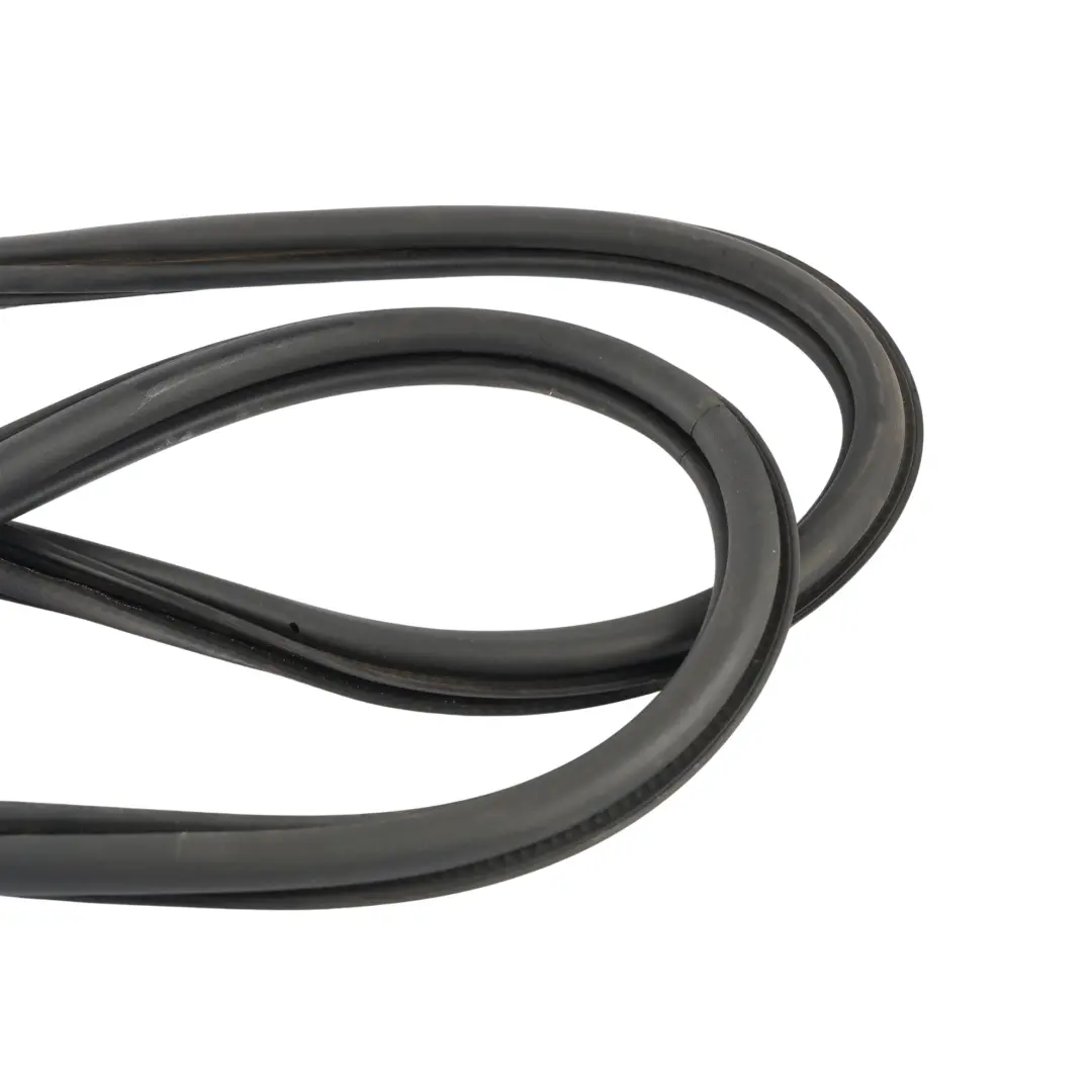 Junta Ventana Puerta Delantera Derecha para Skoda Octavia 5E con número de pieza 5E5867368C Skoda Octavia 5E Junta Ventana Puerta Delantera Derecha - SKU 5E5867368C-1 - Número de pieza 5E5867368C
