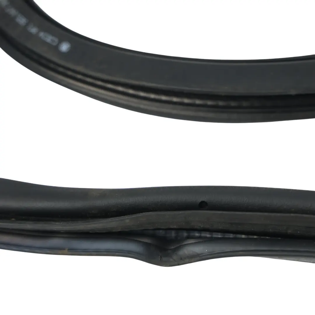 Skoda Octavia RS 5E Door Seal Weatherstrip Gasket Rear Right O/S - SKU 5E5867368D - Part number 5E5867368D