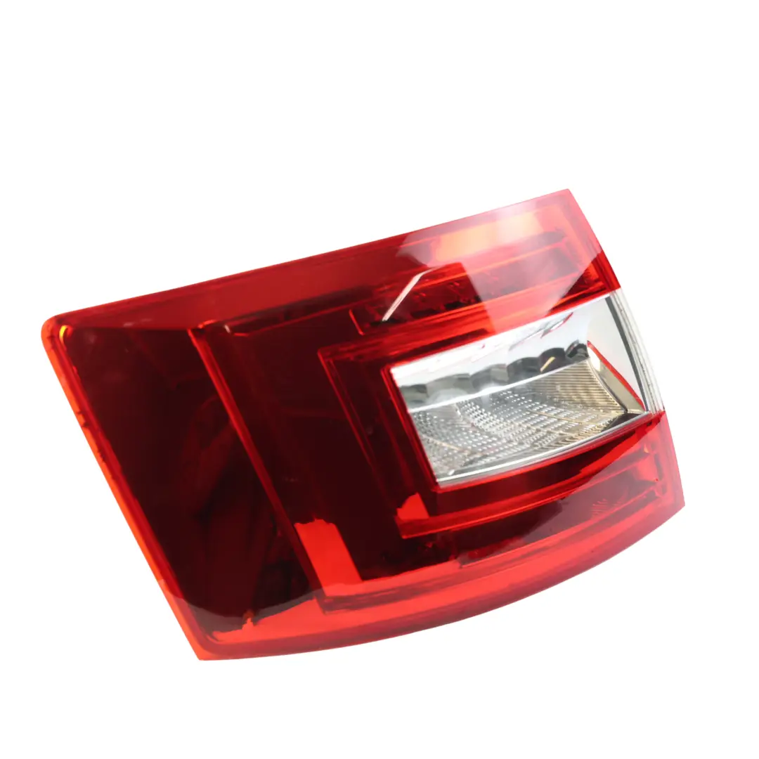 LED Heckleuchte Rücklicht Hinten Links für Skoda Octavia RS 5E mit Teilenummer 5E5945111A Skoda Octavia RS 5E LED Heckleuchte Rücklicht Hinten Links - SKU 5E5945111A-1 - Teilenummer 5E5945111A
