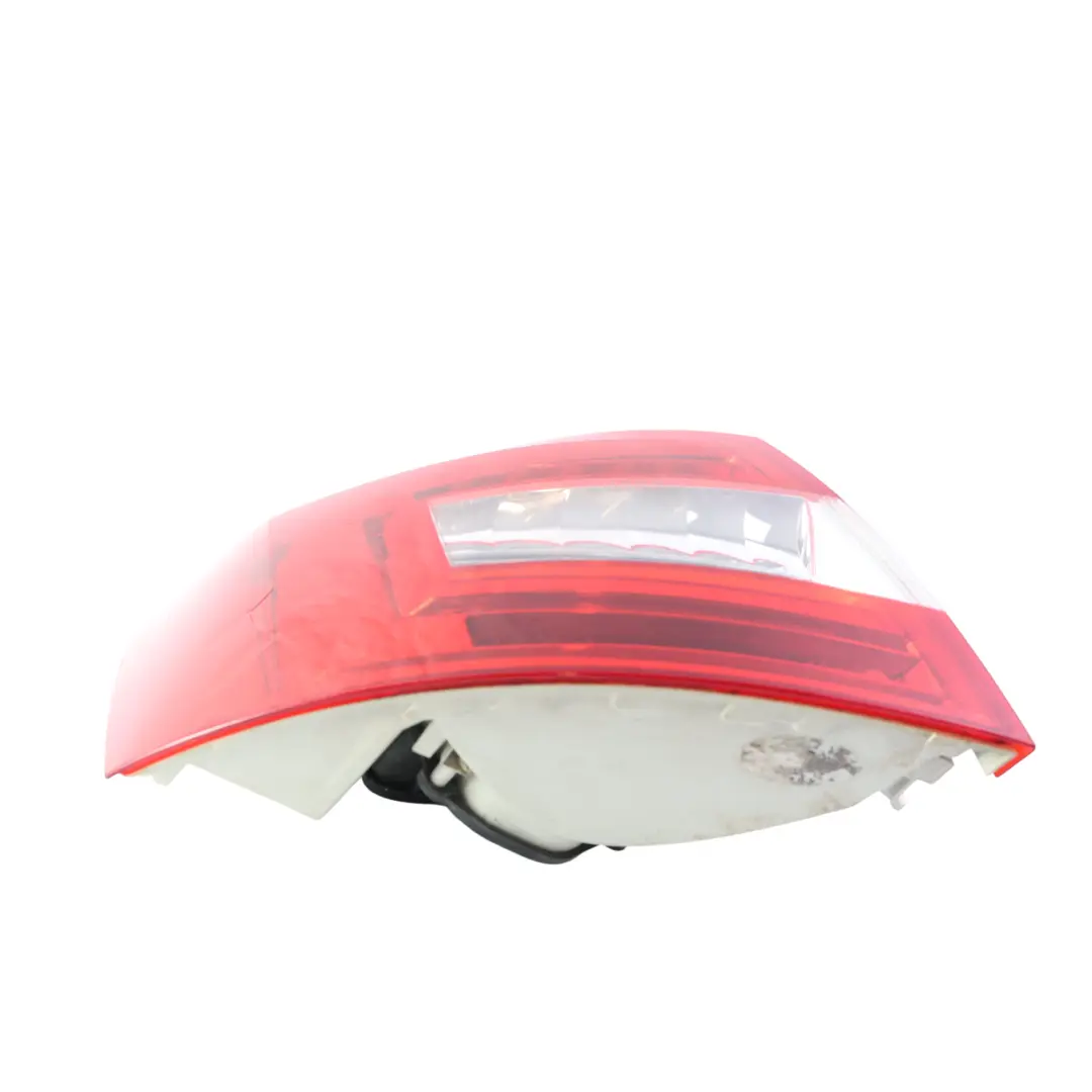 Lampa Tylna LED Lewa do Skoda Octavia RS 5E o numerze 5E5945111A Skoda Octavia RS 5E Lampa Tylna LED Lewa - SKU 5E5945111A-1 - Numer Części 5E5945111A