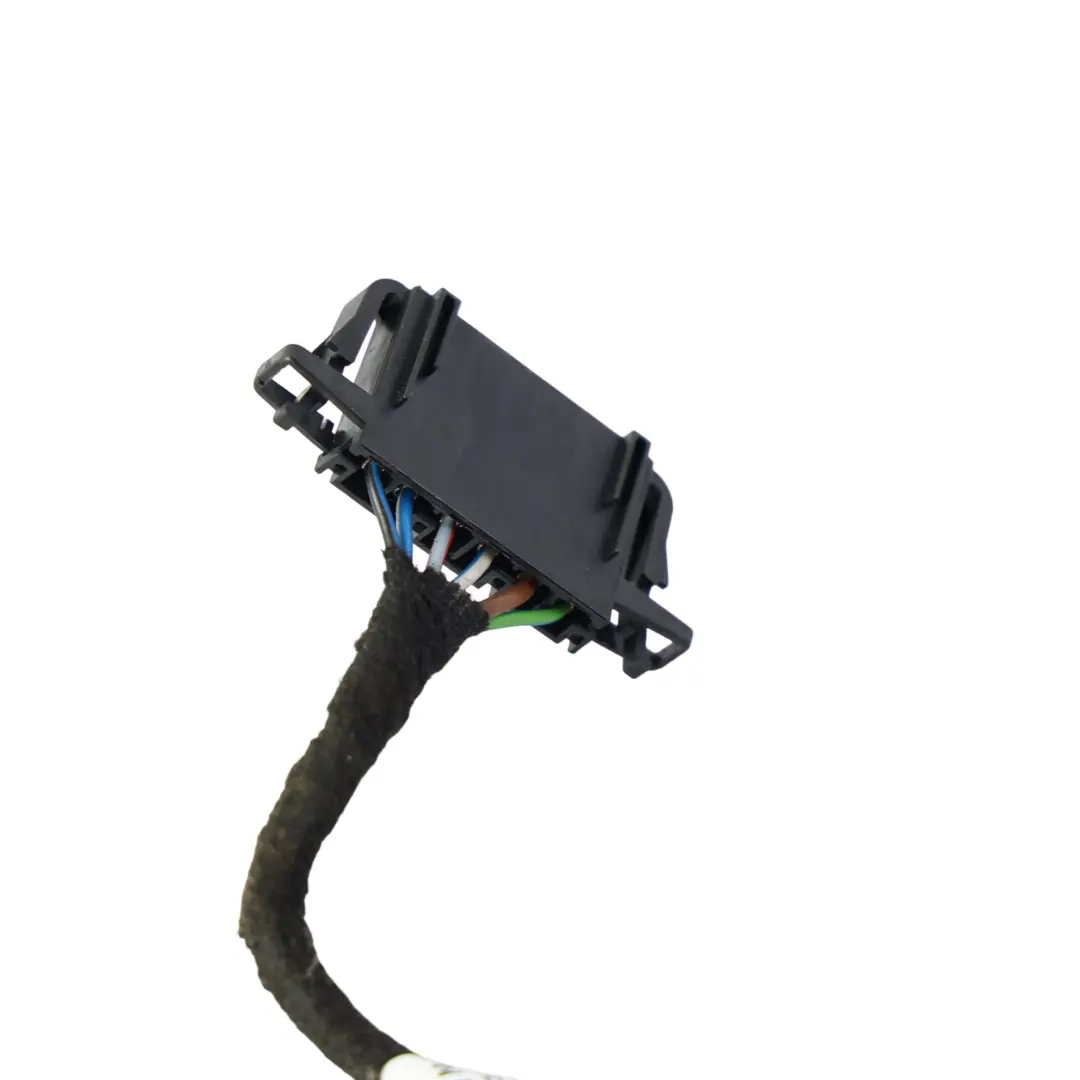 Lampa Tylna Prawa Wiązka Przewodów do Audi A4 B8 o numerze 5E5945112A Audi A4 B8 Lampa Tylna Prawa Wiązka Przewodów - SKU 5E5945112A-2 - Numer Części 5E5945112A