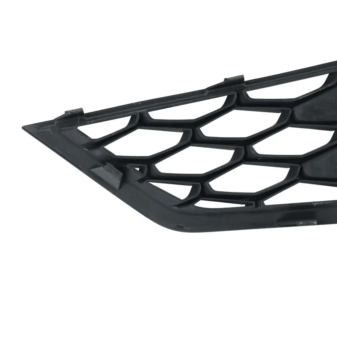 Seat Leon Cupra 5F Nebelscheinwerfer Gitter Blende Rechts 5F0853665C - SKU 5F0853666C - Teilenummer 5F0853666C
