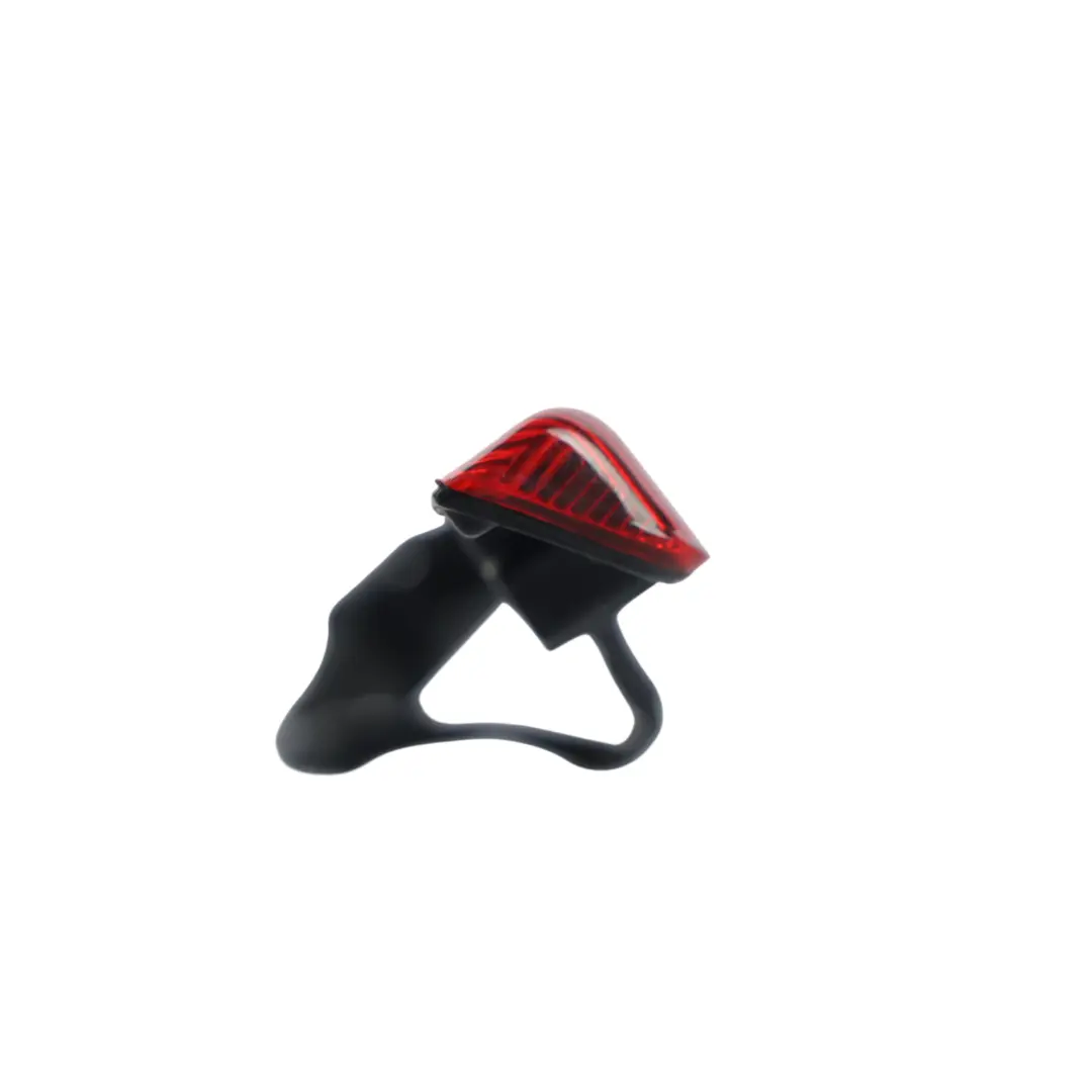 5F Trzecie Światło Stopu Lampka Hamulca Tylna do Seat Leon Cupra o numerze 5F0945097A Seat Leon Cupra 5F Trzecie Światło Stopu Lampka Hamulca Tylna - SKU 5F0945097A - Numer Części 5F0945097A