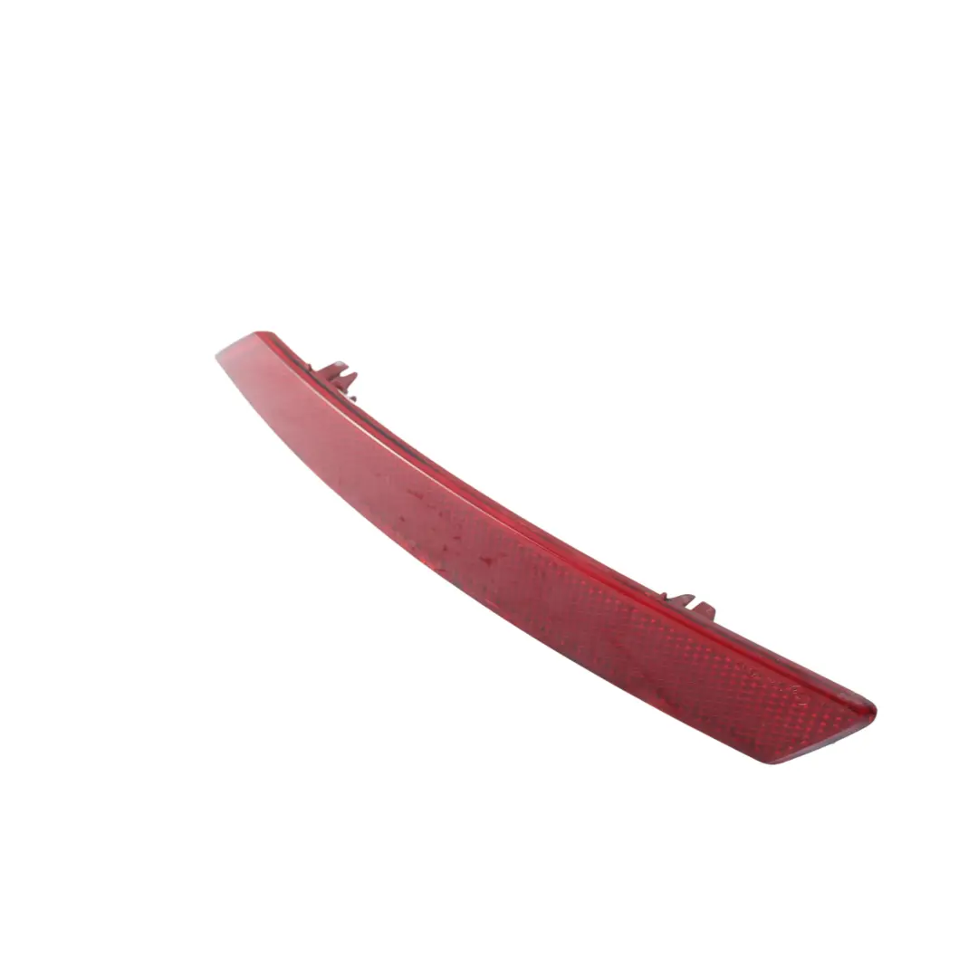Mk3 Riflettore Fanale Posteriore Paraurti Sinistro per Seat Leon FR Cupra con numero di parte 5F0945105G Seat Leon FR Cupra Mk3 Riflettore Fanale Posteriore Paraurti Sinistro - SKU 5F0945105G - Numero di parte 5F0945105G