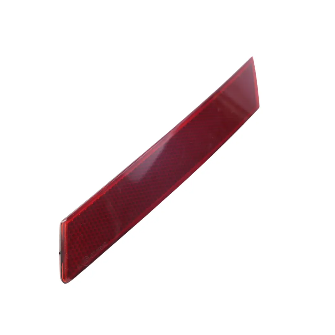 Mk3 Reflector Luz Trasera Parachoques Izquierdo para Seat Leon FR Cupra con número de pieza 5F0945105G Seat Leon FR Cupra Mk3 Reflector Luz Trasera Parachoques Izquierdo - SKU 5F0945105G - Número de pieza 5F0945105G