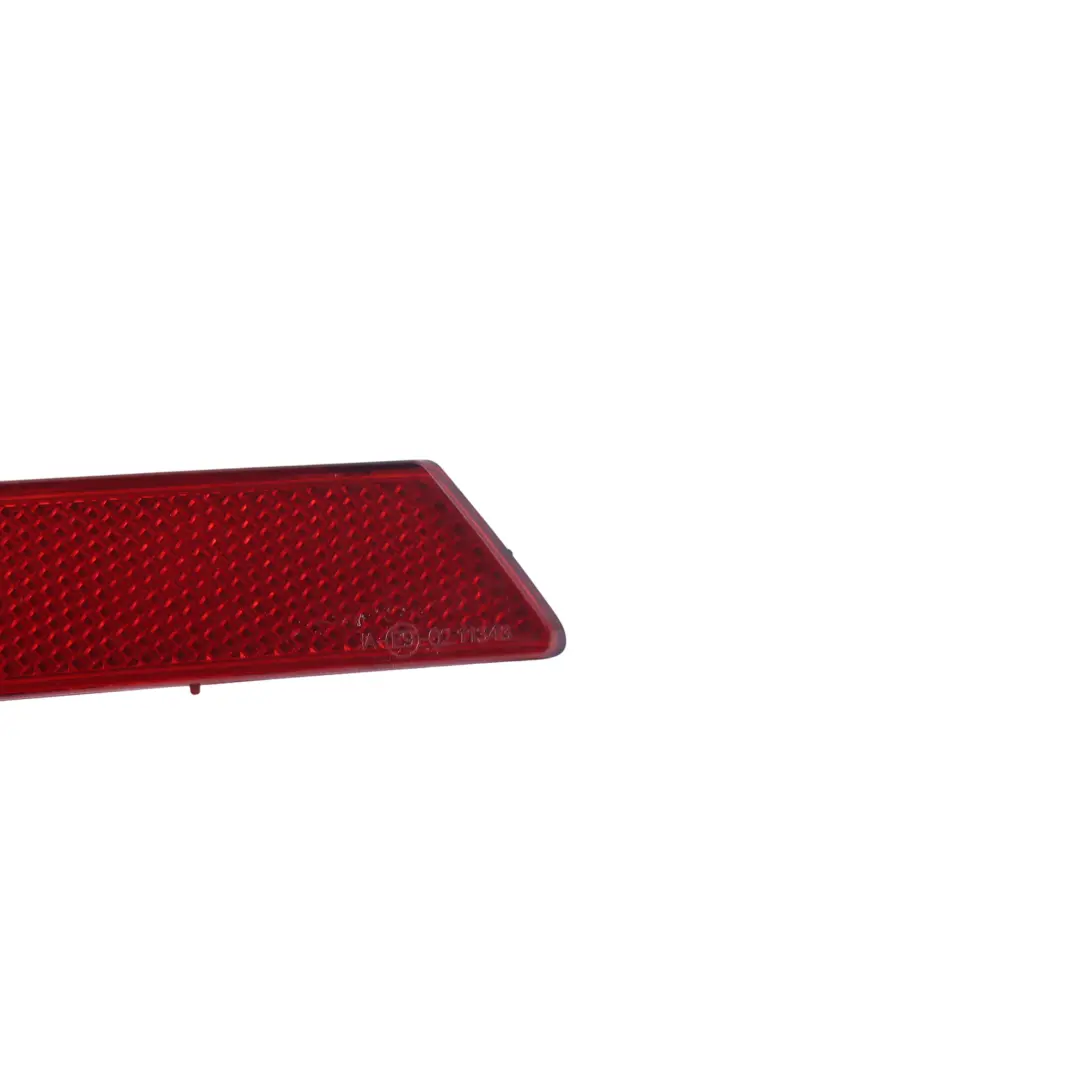 Mk3 Reflector Luz Trasero Parachoques Derecho para Seat Leon FR Cupra con número de pieza 5F0945106G Seat Leon FR Cupra Mk3 Reflector Luz Trasero Parachoques Derecho - SKU 5F0945106G - Número de pieza 5F0945106G