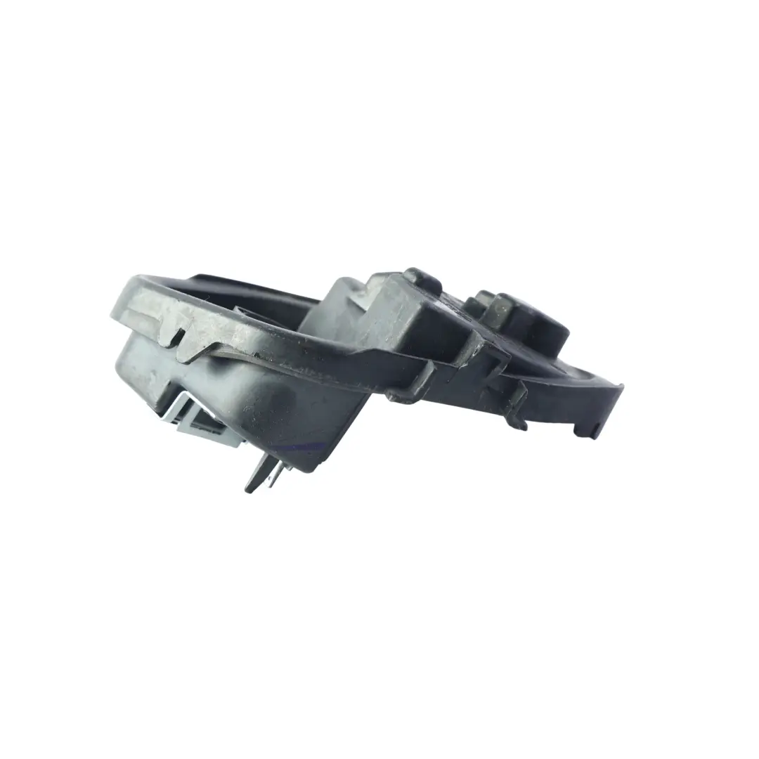 Seat Leon Mk3 Portalámparas Luz Trasera Exterior Izquierda - SKU 5F0945257 - Número de pieza 5F0945257