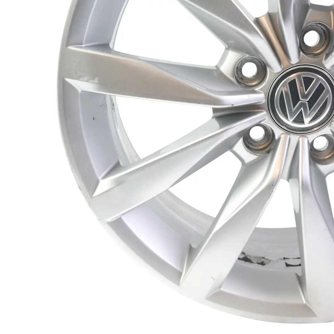 Felga Aluminiowa Srebrna Dijon 17" 7J ET49 do Volkswagen Golf MK7 o numerze 5G0601025BF Volkswagen Golf MK7 Felga Aluminiowa Srebrna Dijon 17" 7J ET49 - SKU 5G0601025BF-6 - Numer Części 5G0601025BF