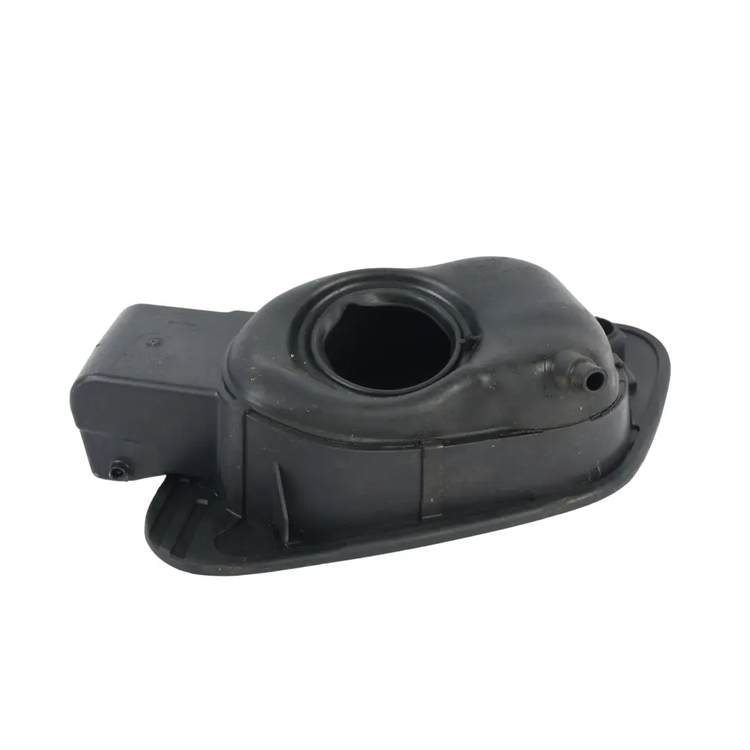 Volkswagen Golf Mk7 Panel Soporte Tapa Combustible - SKU 5G0809857-2 - Número de pieza 5G0809857