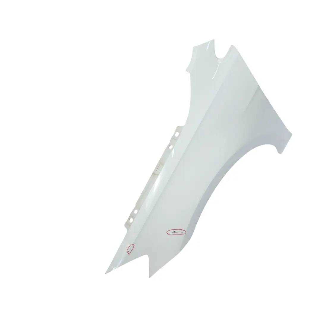 Parafango Anteriore Sinistro Bianco Puro C9A per Volkswagen Golf MK7 con numero di parte 5G0821105A Volkswagen Golf MK7 Parafango Anteriore Sinistro Bianco Puro C9A - SKU 5G0821105A-PWH1 - Numero di parte 5G0821105A