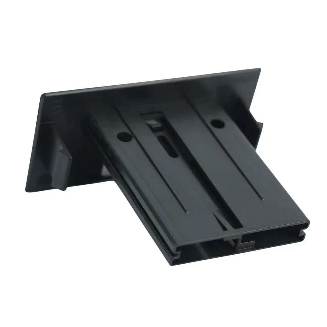 Interior Guantera Tarjetero Negro A para Volkswagen Golf Mk7 con número de pieza 5G0858373 Volkswagen Golf Mk7 Interior Guantera Tarjetero Negro A - SKU 5G0858373 - Número de pieza 5G0858373
