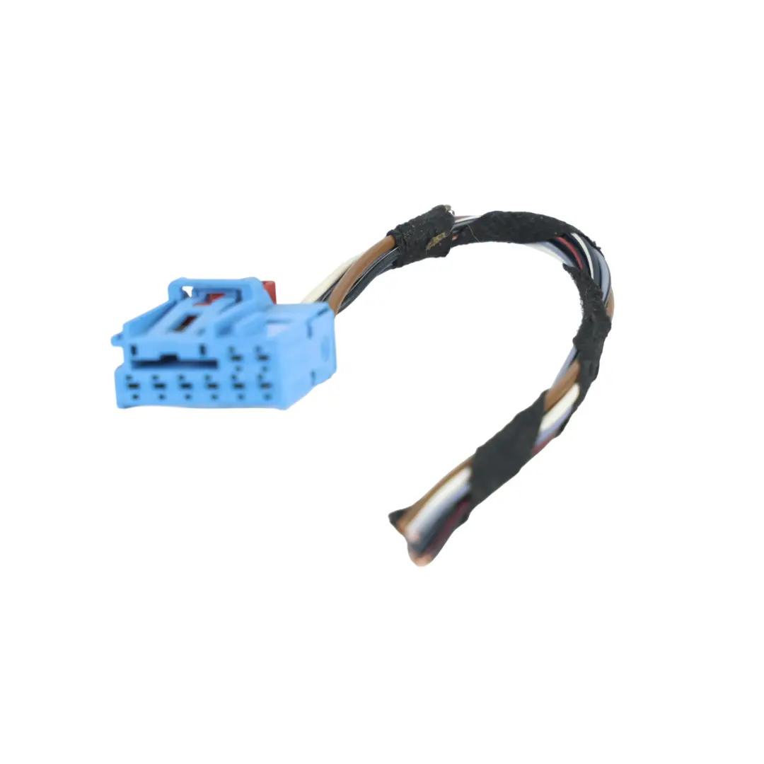 Feu Arrière Prise Câblage Gauche pour Volkswagen Golf Mk7 à propos du numéro de pièce 5G0945207G Volkswagen Golf Mk7 Feu Arrière Prise Câblage Gauche - SKU 5G0945207G-2 - Numéro de pièce 5G0945207G
