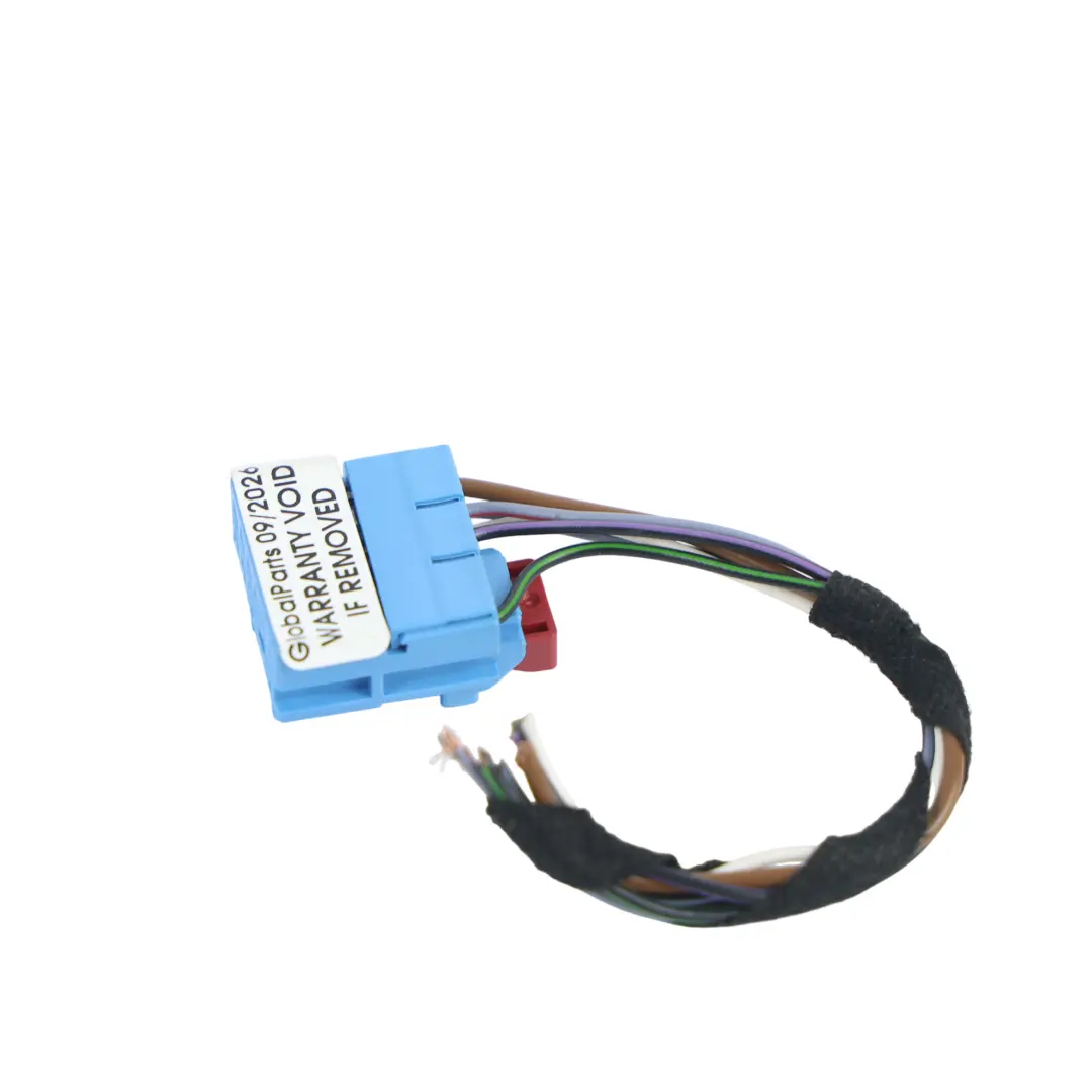 Volkswagen Golf Mk7 Prise Câblage Feu Arrière Droit 5G0945208 - SKU 5G0945208G-2 - Numéro de pièce 5G0945208G
