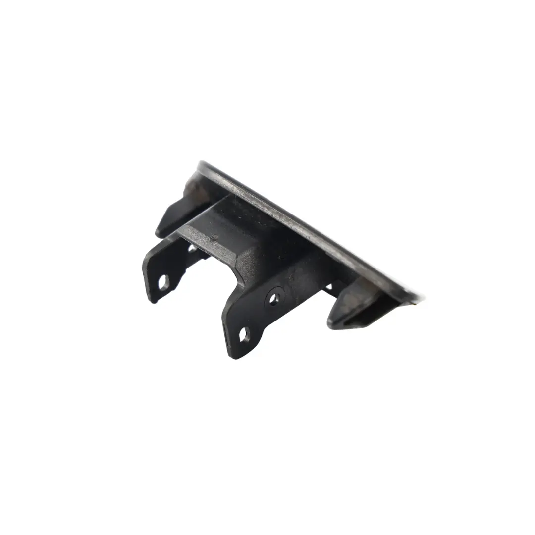 Coppa Lavarofari Destra Nero Profondo C9X A per Volkswagen Golf Mk7 con numero di parte 5G0955110 Volkswagen Golf Mk7 Coppa Lavarofari Destra Nero Profondo C9X A - SKU 5G0955110-DBL - Numero di parte 5G0955110