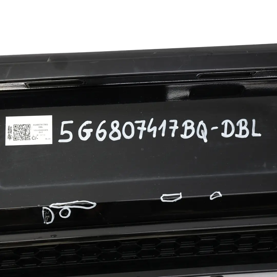 Bumper Rear Trim Panel Cover Deep Black Pearl Effect - C9X to Volkswagen Golf Mk7 with Part number 5G6807417BQ Volkswagen Golf Mk7 Bumper Rear Trim Panel Cover Deep Black Pearl Effect - C9X - SKU 5G6807417BQ-DBL - Part number 5G6807417BQ