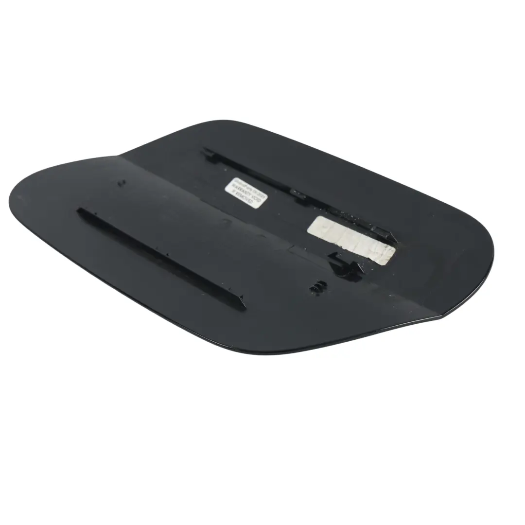 Trappe Carburant Noir Perle C9X pour Volkswagen Golf CD1 à propos du numéro de pièce 5H0809909 Volkswagen Golf CD1 Trappe Carburant Noir Perle C9X - SKU 5H0809909-DBL - Numéro de pièce 5H0809909