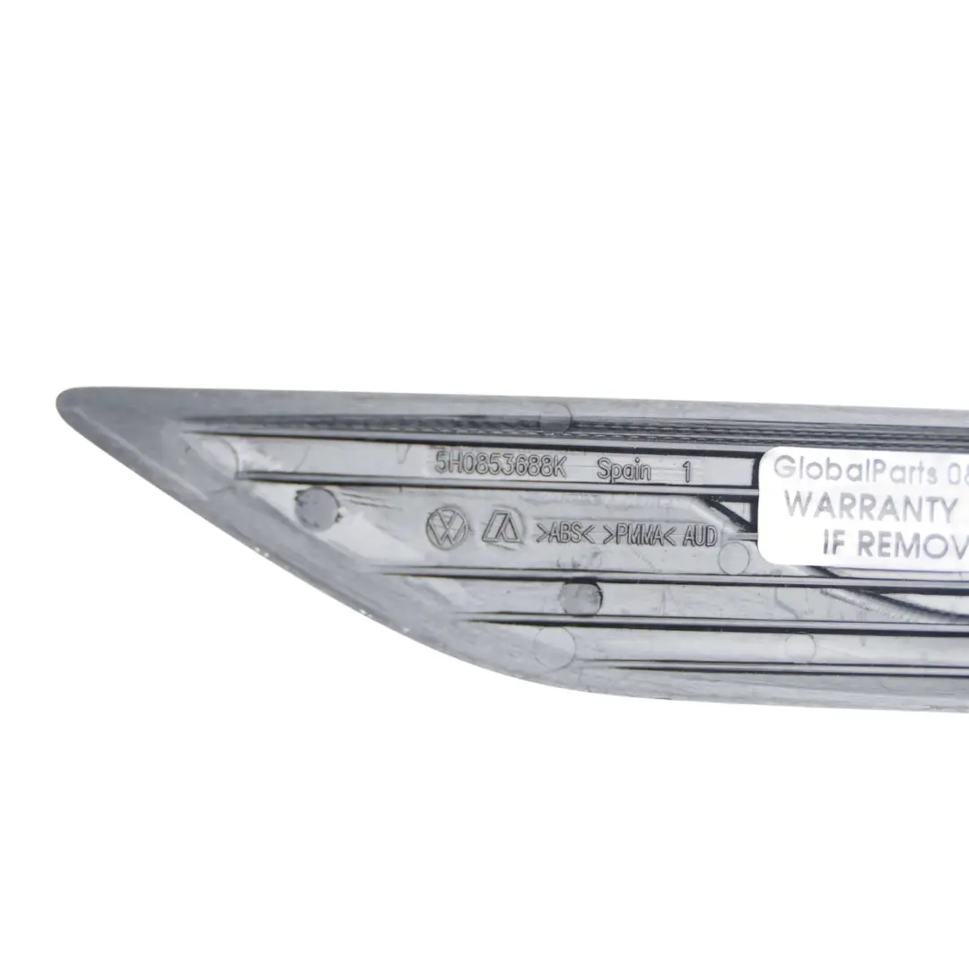 Kotflügel Emblem R-Line Vorne Rechts für Volkswagen Golf R Cd1 mit Teilenummer 5H0853688K Volkswagen Golf R Cd1 Kotflügel Emblem R-Line Vorne Rechts - SKU 5H0853688K - Teilenummer 5H0853688K