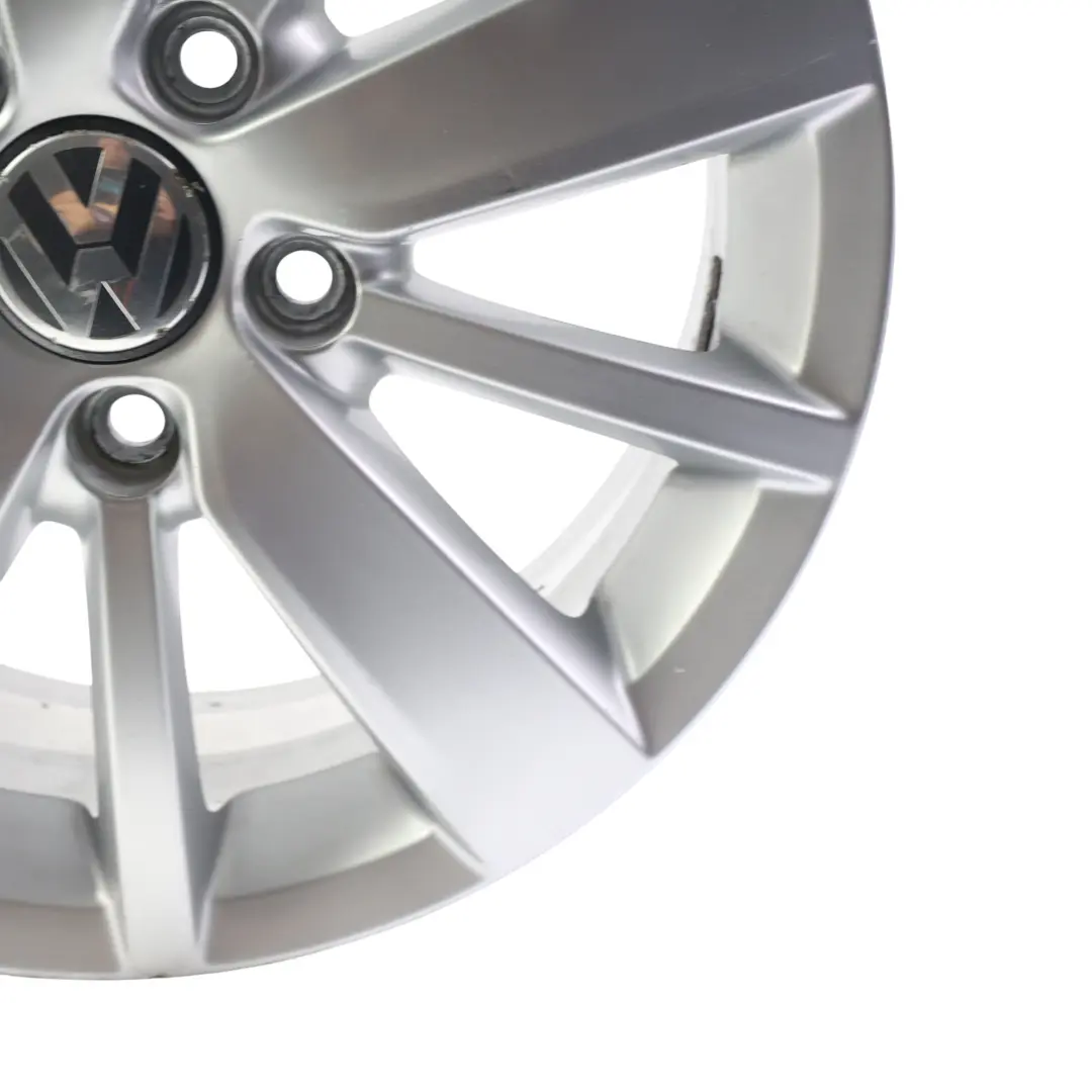 5K Cerchione Lega Argento 16" 6.5J ET:50 per Volkswagen Golf Mk7 con numero di parte 5K0601025S Volkswagen Golf Mk7 5K Cerchione Lega Argento 16" 6.5J ET:50 - SKU 5K0601025S-2 - Numero di parte 5K0601025S