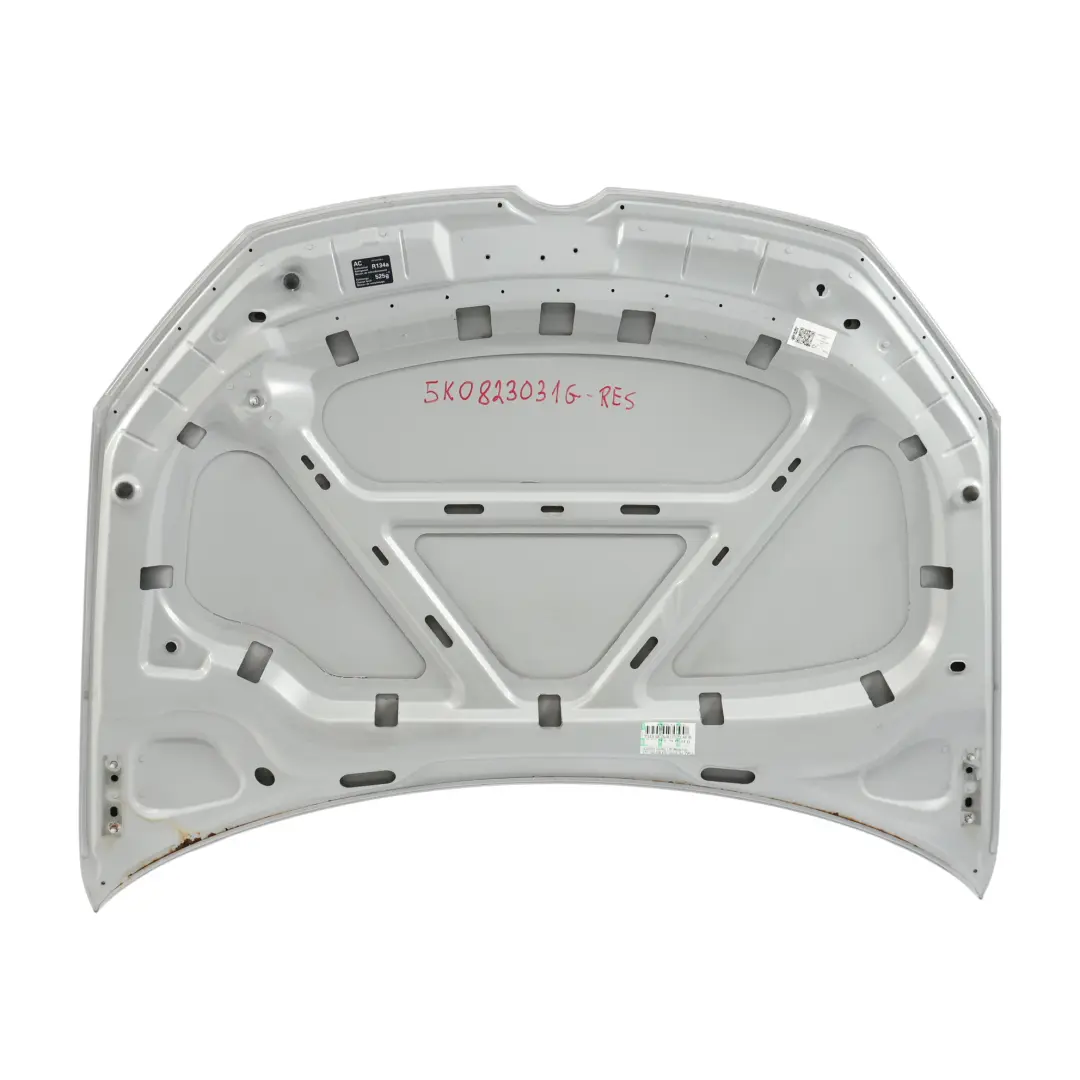 Mk6 Maska Pokrywa Silnika Reflex Silver Srebrny Metalik A7W do Volkswagen Golf o numerze 5K0823031G Volkswagen Golf Mk6 Maska Pokrywa Silnika Reflex Silver Srebrny Metalik A7W - SKU 5K0823031G-RES - Numer Części 5K0823031G