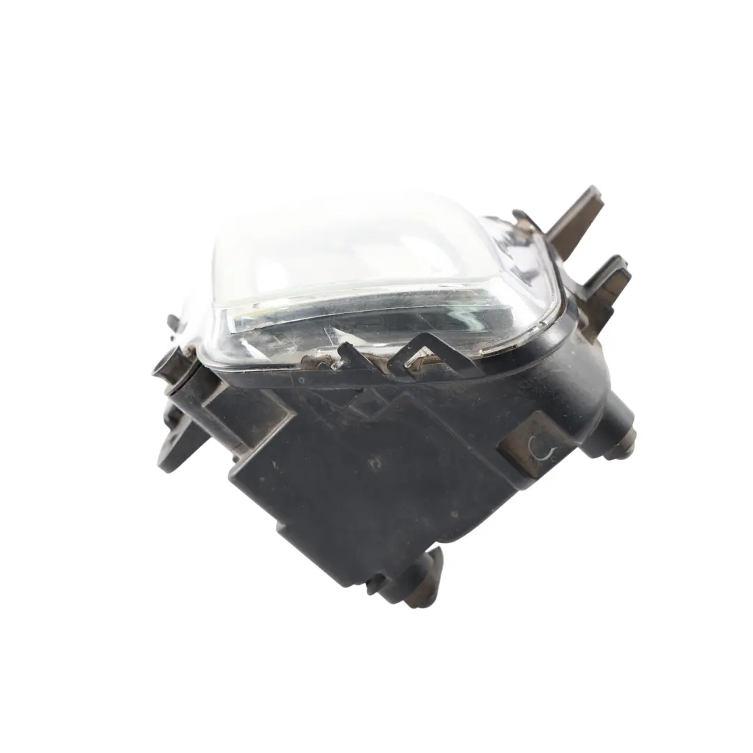 Mk6 Nebelscheinwerfer Vorne Rechts für Volkswagen Golf GTD mit Teilenummer 5K0941700C Volkswagen Golf GTD Mk6 Nebelscheinwerfer Vorne Rechts - SKU 5K0941700C - Teilenummer 5K0941700C