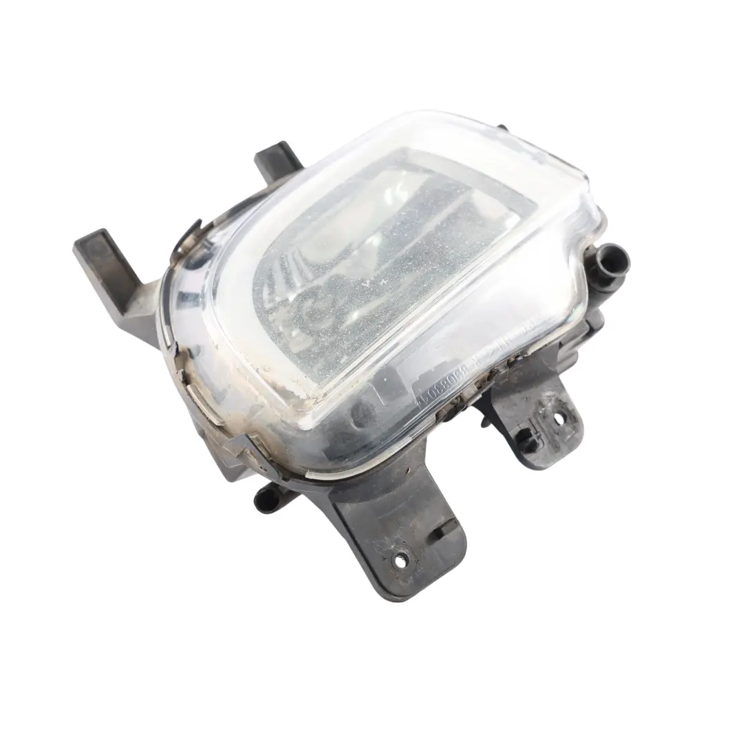 Mk6 Nebelscheinwerfer Vorne Rechts für Volkswagen Golf GTD mit Teilenummer 5K0941700C Volkswagen Golf GTD Mk6 Nebelscheinwerfer Vorne Rechts - SKU 5K0941700C - Teilenummer 5K0941700C