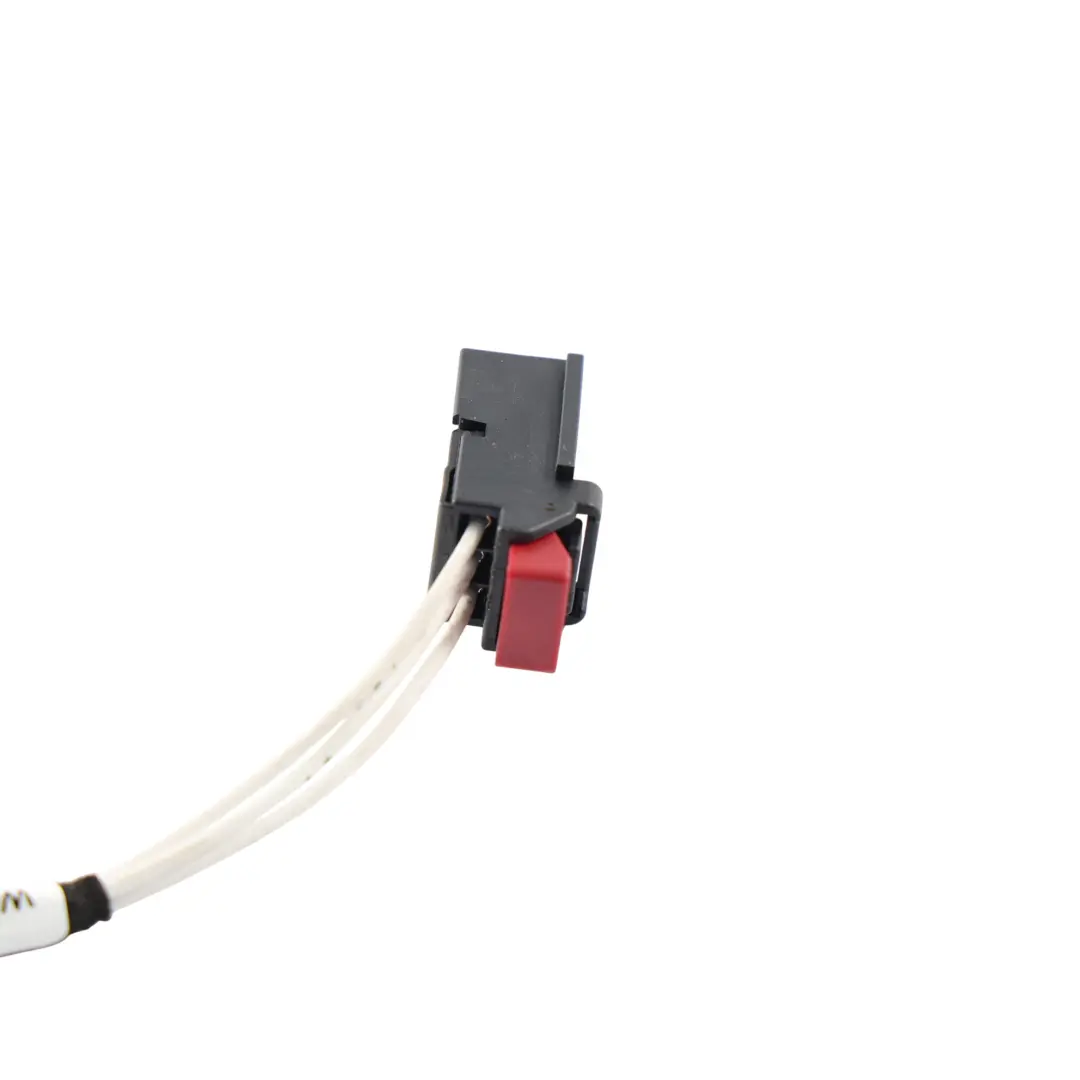 MK6 Lampa Tylna Wewnętrzna Kabel Prawa do Volkswagen Golf o numerze 5K0945094AH Volkswagen Golf MK6 Lampa Tylna Wewnętrzna Kabel Prawa - SKU 5K0945094AH-2 - Numer Części 5K0945094AH