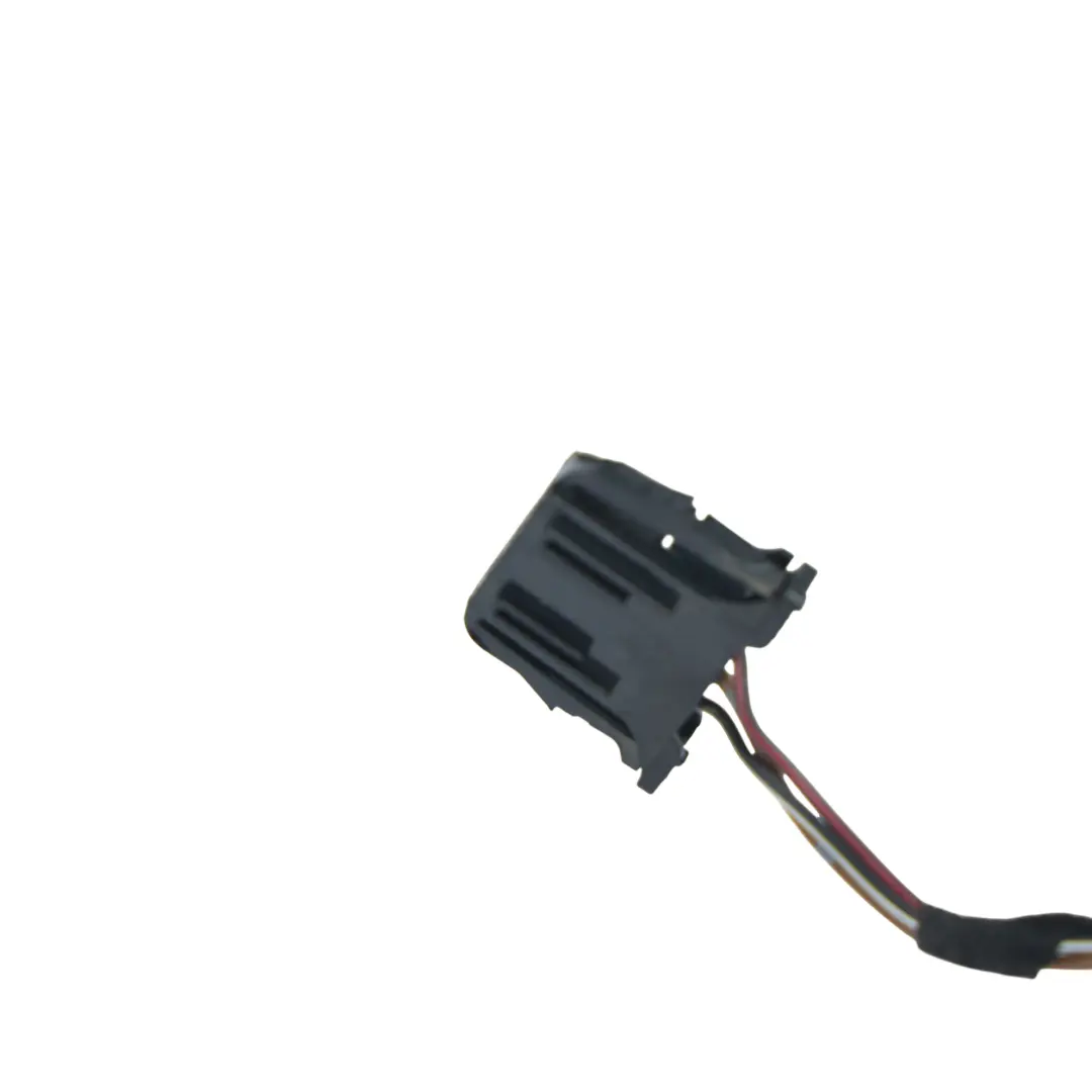 Mk6 5K Rear Light Lamp Plug Socket Wiring Left N/S to VW Volkswagen Golf with Part number 5K0945095M VW Volkswagen Golf Mk6 5K Rear Light Lamp Plug Socket Wiring Left N/S - SKU 5K0945095M-1 - Part number 5K0945095M
