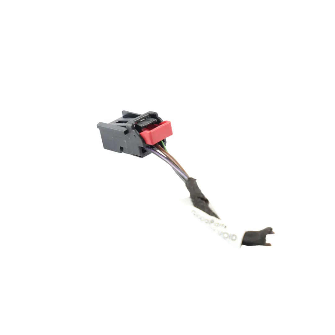 Mk6 Lampa Tylna Zewnętrzna Z Wiązką Prawa do Volkswagen Golf o numerze 5K0945096P Volkswagen Golf Mk6 Lampa Tylna Zewnętrzna Z Wiązką Prawa - SKU 5K0945096P-1 - Numer Części 5K0945096P