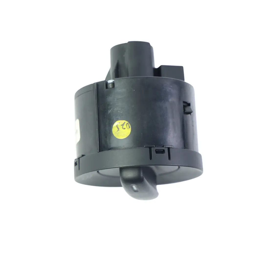 Volkswagen Caddy Maxi 2C Headlight Fog Lamp Control Switch Panel - SKU 5KD941431A - Part number 5KD941431A