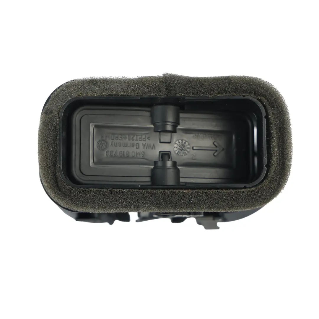 5M Centre Console Air Vent Front Left N/S to Volkswagen Golf Plus with Part number 5M0819061 Volkswagen Golf Plus 5M Centre Console Air Vent Front Left N/S - SKU 5M0819061 - Part number 5M0819061