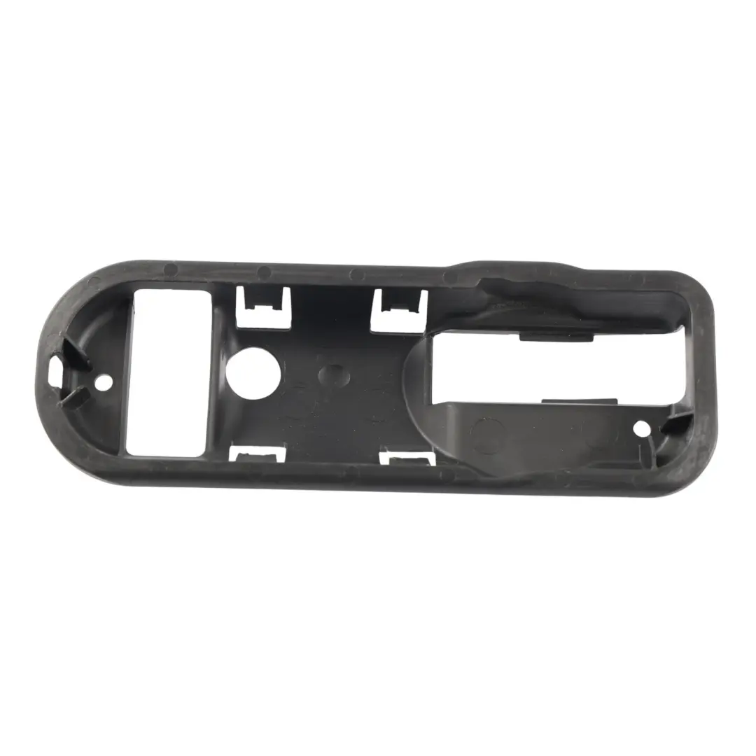 Soporte Manija Puerta Delantero Trasero Izquierdo para Volkswagen Golf Plus con número de pieza 5M0837197 Volkswagen Golf Plus Soporte Manija Puerta Delantero Trasero Izquierdo - SKU 5M0837197 - Número de pieza 5M0837197