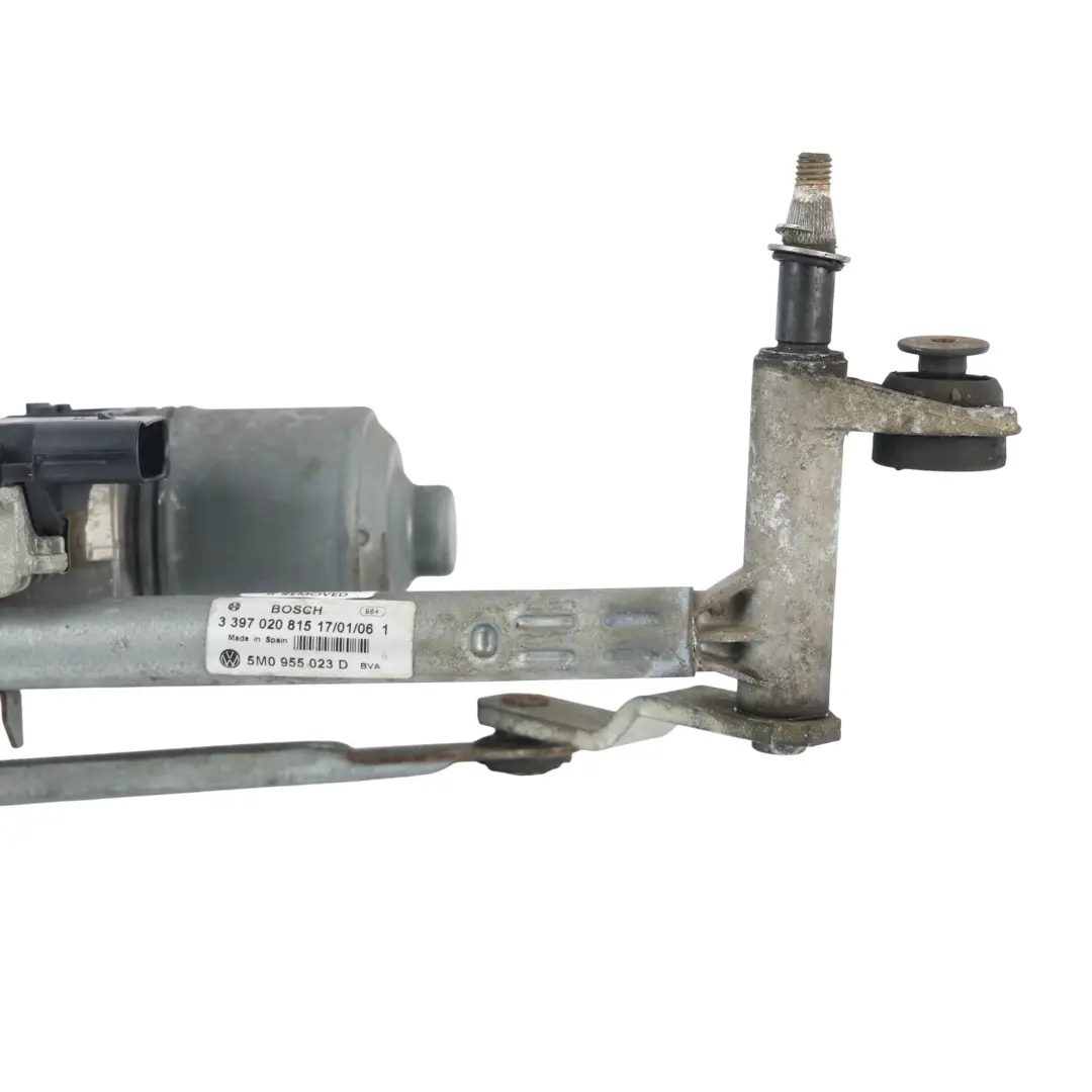 Volkswagen Golf Plus 5M Front Windscreen Wiper Linkage Motor Left N/S - SKU 5M0955023D - Part number 5M0955023D