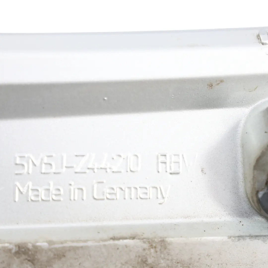 MK2 Heckklappe Spoiler Flügel Blende Moondust Silber ZJ für Ford Focus mit Teilenummer 5M5J-Z44210-ABW Ford Focus MK2 Heckklappe Spoiler Flügel Blende Moondust Silber ZJ - SKU 5M5J-Z44210-ABW-MDS - Teilenummer 5M5J-Z44210-ABW
