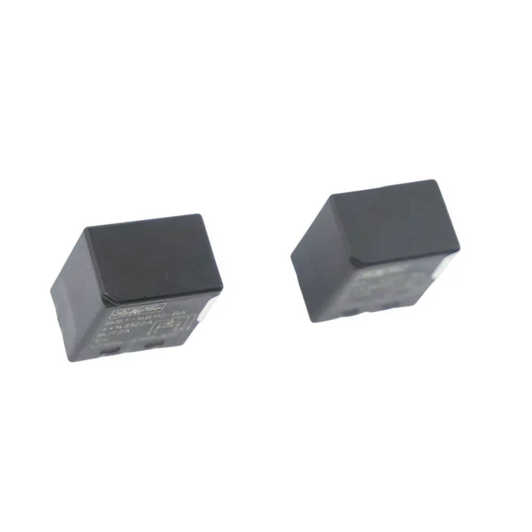 Land Rover Discovery 4 L319 Modulo Multiuso Relè Set Nero - SKU 5M5T-14B192-BA-1 - Numero di parte 5M5T-14B192-BA