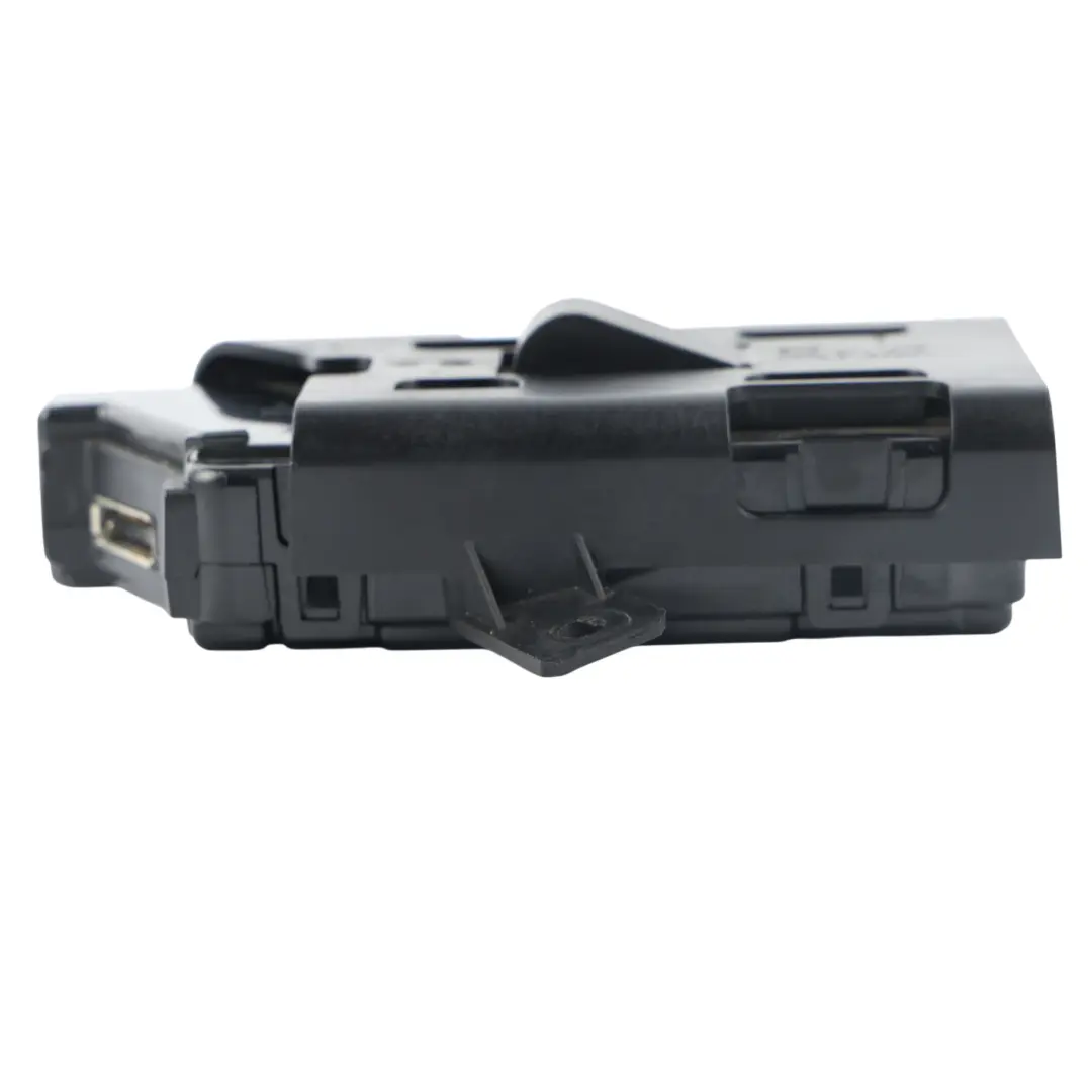 Volkswagen New Beetle Multimedia Interface Control Module ECU - SKU 5N0035729C - Part number 5N0035729C