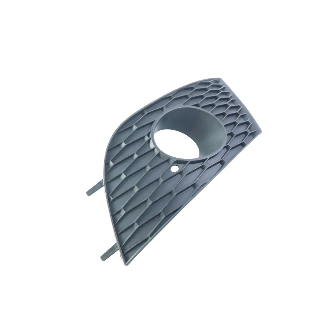 Nebelscheinwerfer Blende Gitter Vorne Rechts für Seat Altea mit Teilenummer 5P9853665A Seat Altea Nebelscheinwerfer Blende Gitter Vorne Rechts - SKU 5P9853665A - Teilenummer 5P9853665A