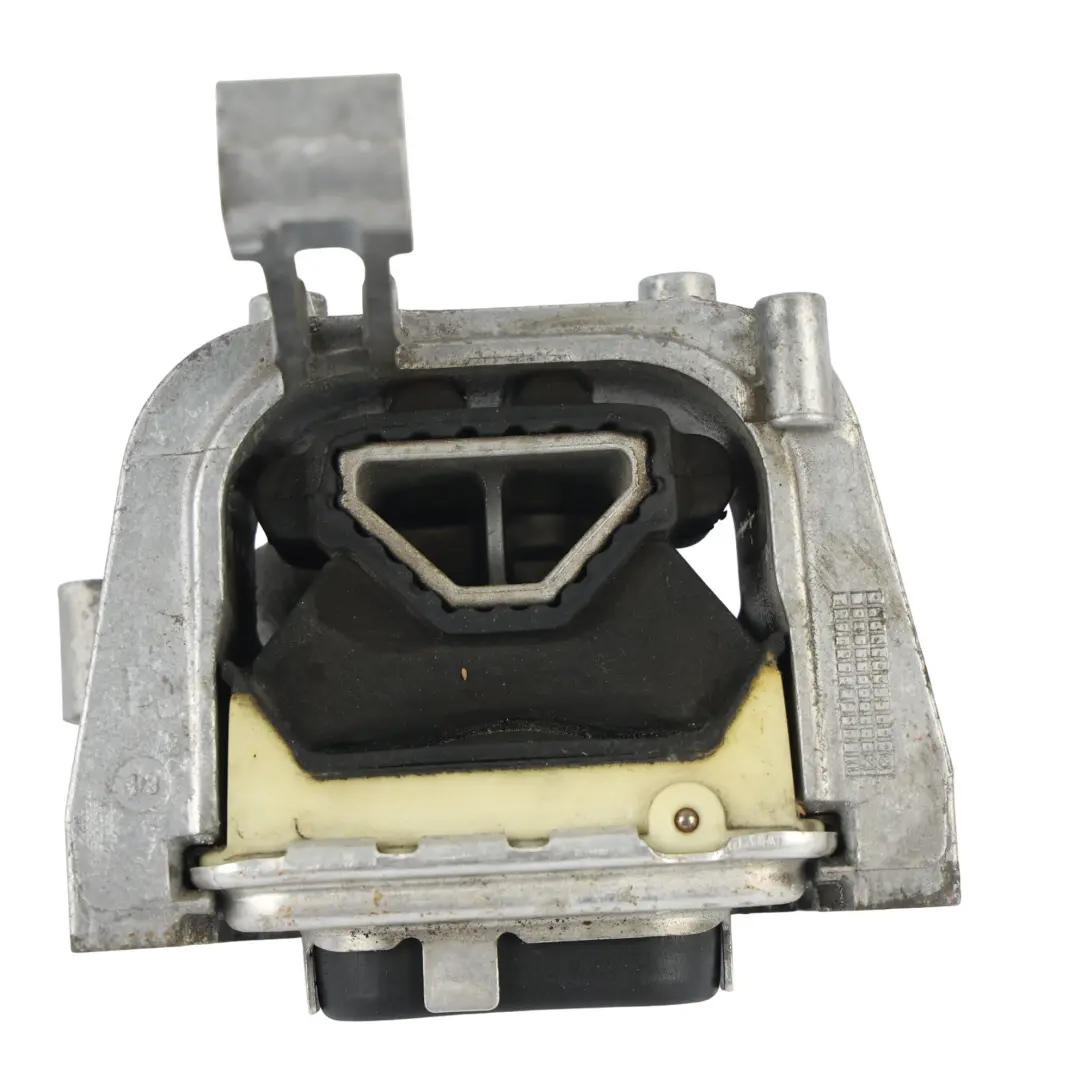 Audi A3 8V Engine Gearbox Mount Bracket Support Carrier Holder - SKU 5Q0199262DE - Part number 5Q0199262DE