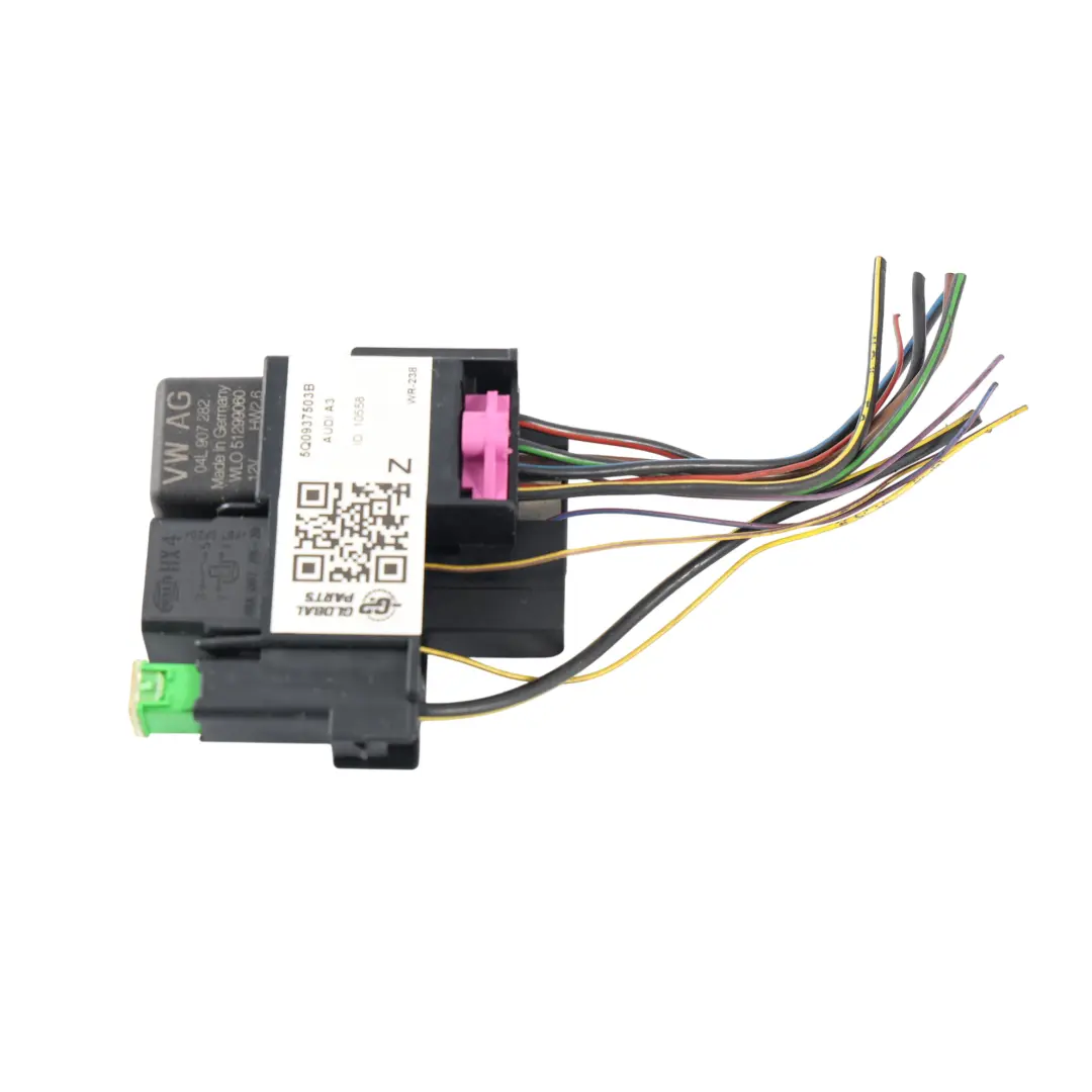 Fuse Relay Plate to Audi A3 8V Volkswagen Golf Mk7 with Part number 5Q0937503B Audi A3 8V Volkswagen Golf Mk7 Fuse Relay Plate - SKU 5Q0937503B - Part number 5Q0937503B