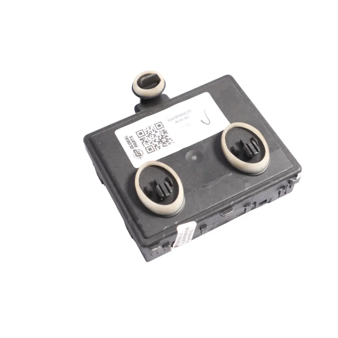 Front Door Module Control Unit ECU Right O/S to Audi Q2 GA with Part number 5Q0959593M Audi Q2 GA Front Door Module Control Unit ECU Right O/S - SKU 5Q0959593M - Part number 5Q0959593M