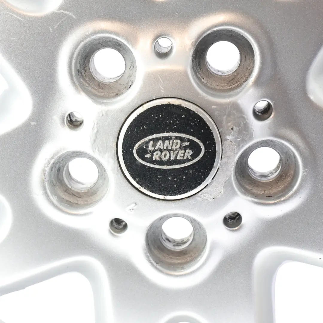 Cerchio in Lega Argento 18" 7.5J ET:53 Doppia Razza per Range Rover L322 con numero di parte 6750317 Range Rover L322 Cerchio in Lega Argento 18" 7.5J ET:53 Doppia Razza - SKU 6750317-1 - Numero di parte 6750317