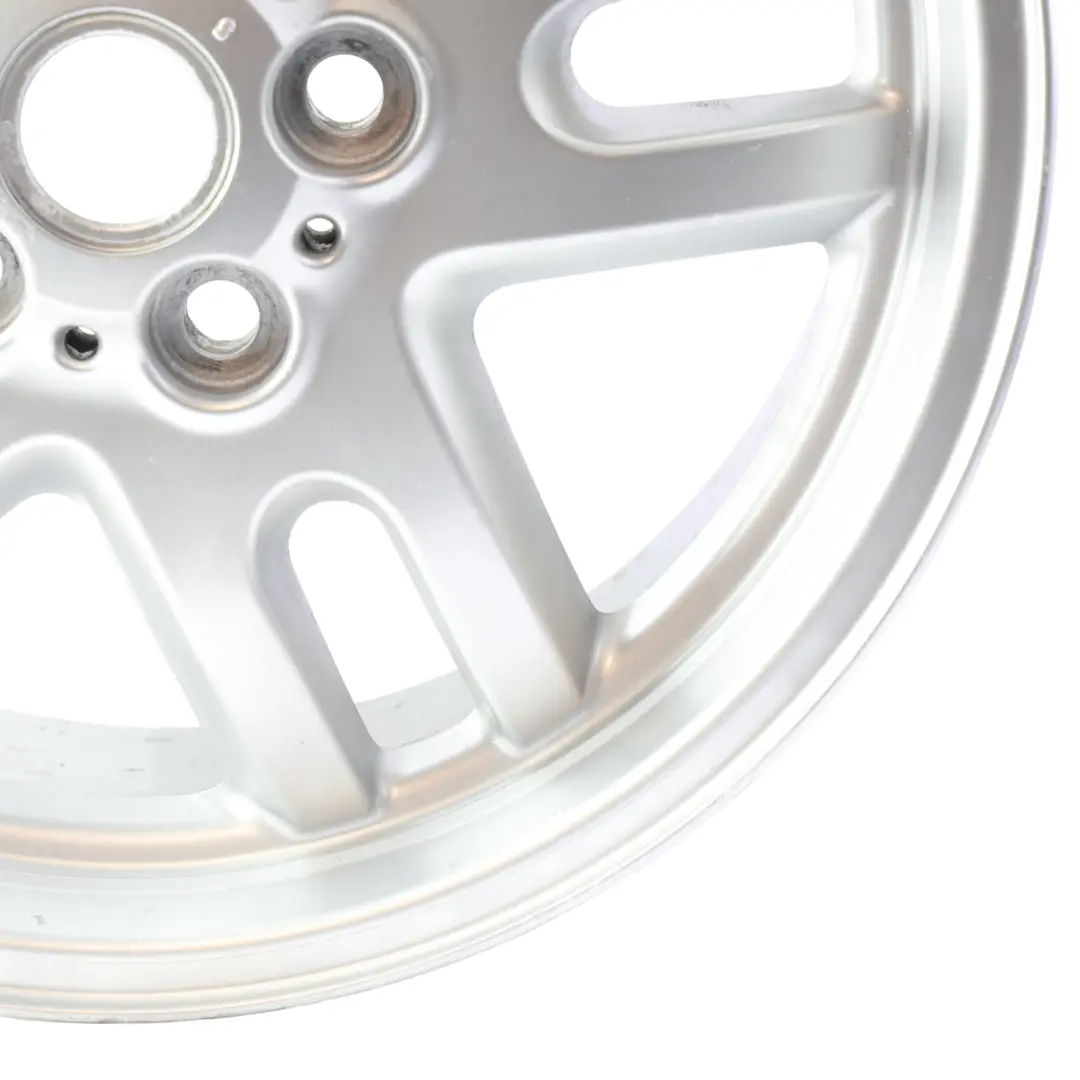 Rim Alloy Silver 18" 7.5J ET:53 5 Double Spoke to Range Rover L322 Wheel with Part number 6750317 Range Rover L322 Wheel Rim Alloy Silver 18" 7.5J ET:53 5 Double Spoke - SKU 6750317-4 - Part number 6750317