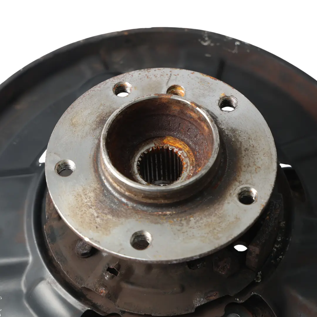 BMW E87 LCI Radnabe Hinterachse Links - SKU 6762857 - Teilenummer 6762857