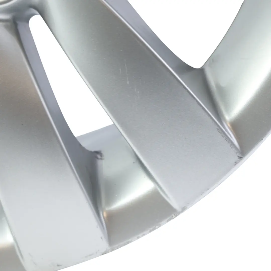 Cerchio Posteriore In Lega 17" A Doppie Razze 161 ET:37 8,5J per BMW E90 E91 E92 con numero di parte 6765815 BMW E90 E91 E92 Cerchio Posteriore In Lega 17" A Doppie Razze 161 ET:37 8,5J - SKU 6765815-2 - Numero di parte 6765815