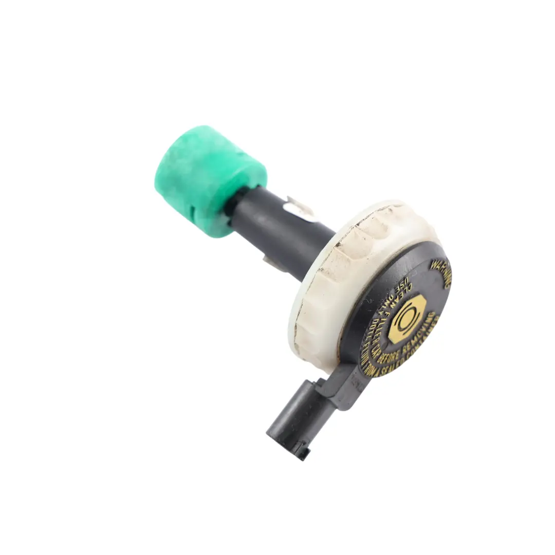 Brake Master Cylinder Reservoir Cap Warning Switch to BMW E87 E90 E92 with Part number 6774451 BMW E87 E90 E92 Brake Master Cylinder Reservoir Cap Warning Switch - SKU 6774451-1 - Part number 6774451