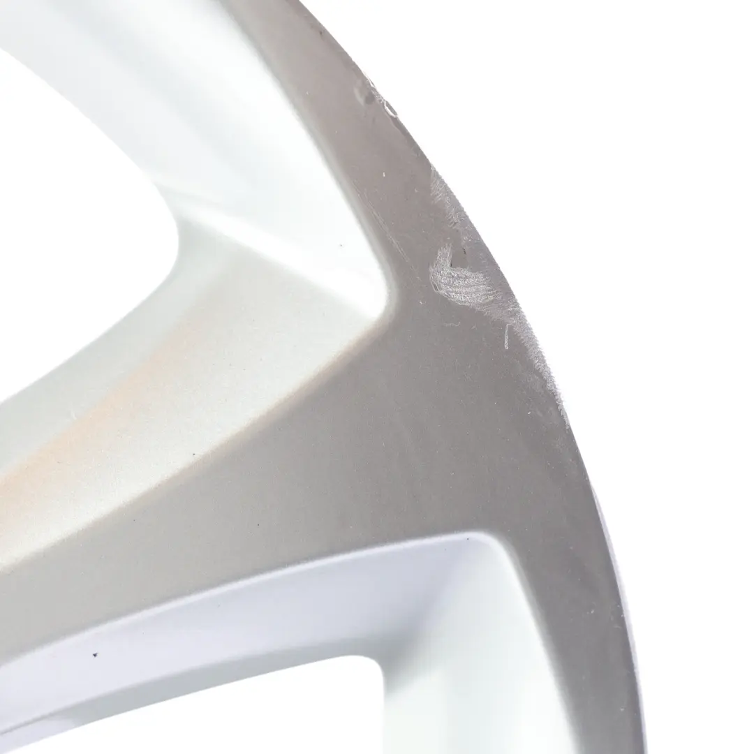 BMW 1 E81 E82 E87 Jantes Alu Alliage 17 " Rayons en etoe 256 7J Et : 47 - SKU 6778219-1 - Numéro de pièce 6778219