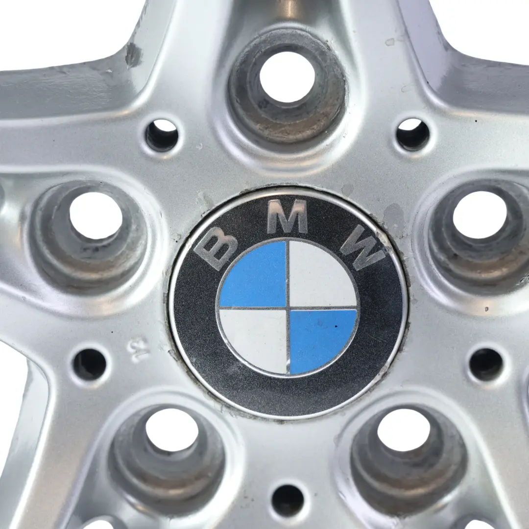 Cerchi AlluMini o 16" Doppio Raggio 268 7J ET:3 per BMW E90 E91 con numero di parte 6780907 BMW E90 E91 Cerchi AlluMini o 16" Doppio Raggio 268 7J ET:3 - SKU 6780907-1 - Numero di parte 6780907